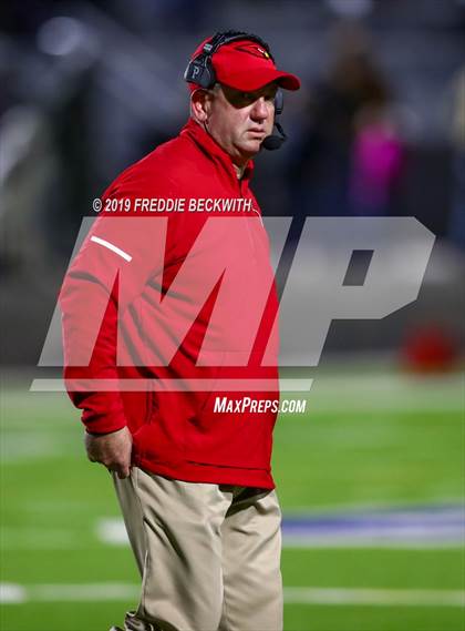 Thumbnail 1 in Gladewater vs. Pottsboro (UIL 3A Division 1 Region 2 Quarterfinals) photogallery.
