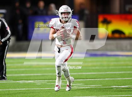 Thumbnail 1 in Gladewater vs. Pottsboro (UIL 3A Division 1 Region 2 Quarterfinals) photogallery.