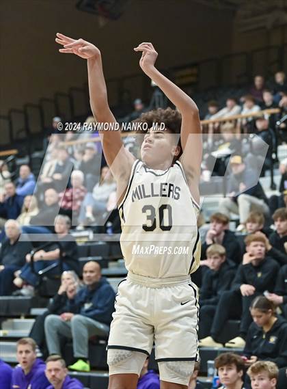 Thumbnail 3 in Guerin Catholic @ Noblesville photogallery.