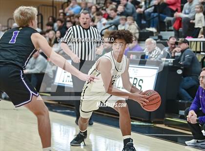 Thumbnail 3 in Guerin Catholic @ Noblesville photogallery.