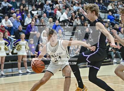 Thumbnail 2 in Guerin Catholic @ Noblesville photogallery.