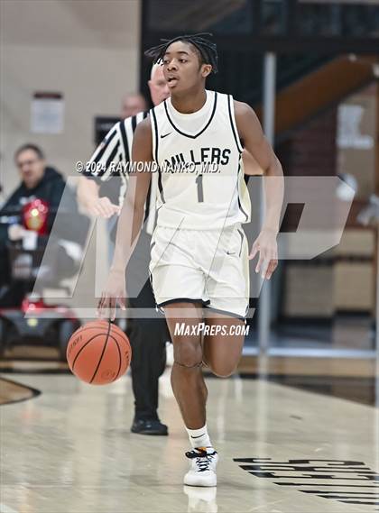 Thumbnail 2 in Guerin Catholic @ Noblesville photogallery.