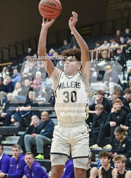 Thumbnail 2 in Guerin Catholic @ Noblesville photogallery.