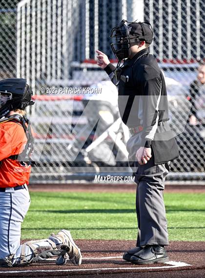 Thumbnail 3 in Eastside Catholic @ O'Dea photogallery.