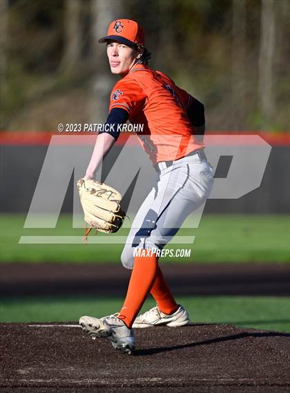 Thumbnail 2 in Eastside Catholic @ O'Dea photogallery.