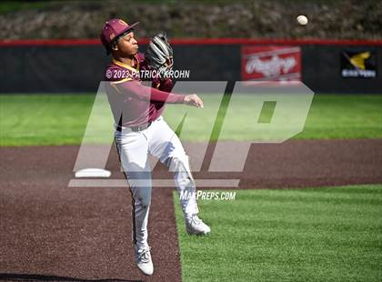 Thumbnail 3 in Eastside Catholic @ O'Dea photogallery.