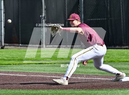 Thumbnail 3 in Eastside Catholic @ O'Dea photogallery.