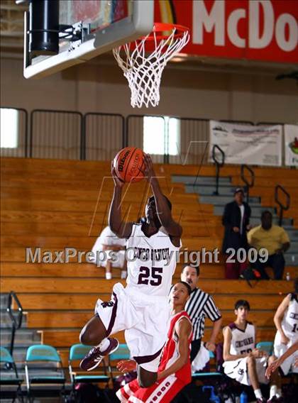 Thumbnail 2 in Cinco Ranch vs. Crosby (McDonalds Texas Invitational) photogallery.