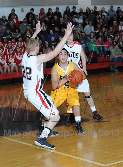 Thumbnail 1 in Gridley vs Corning (CIF NS D4 Semifinal) photogallery.