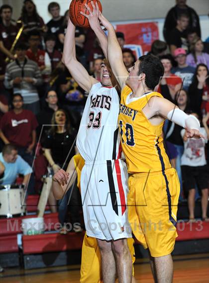Thumbnail 3 in Gridley vs Corning (CIF NS D4 Semifinal) photogallery.