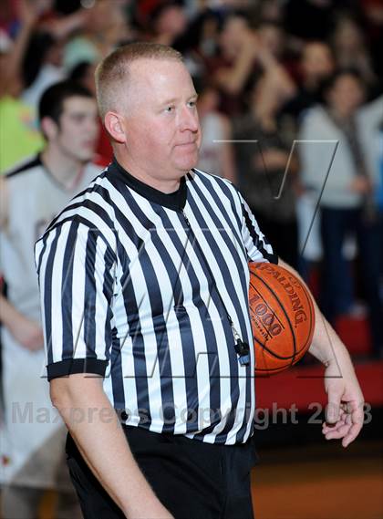 Thumbnail 2 in Gridley vs Corning (CIF NS D4 Semifinal) photogallery.