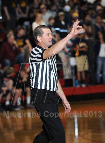 Thumbnail 3 in Gridley vs Corning (CIF NS D4 Semifinal) photogallery.