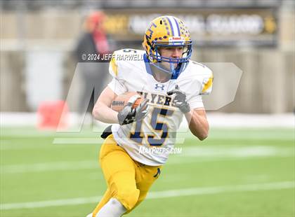Thumbnail 1 in Marion Local vs. Hillsdale (OHSAA Division 7 Final) photogallery.