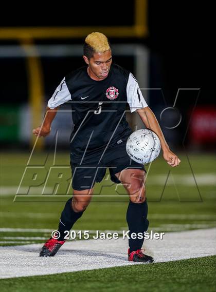 Thumbnail 3 in Hart vs. Bellflower (CIF-SS D4 Final) photogallery.
