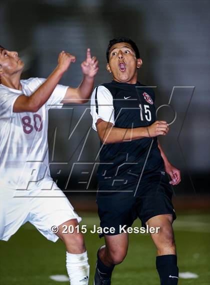 Thumbnail 2 in Hart vs. Bellflower (CIF-SS D4 Final) photogallery.