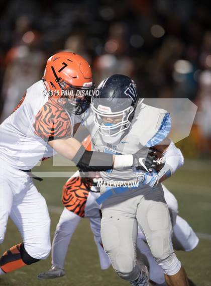 Thumbnail 1 in Lakewood @ Valor Christian photogallery.