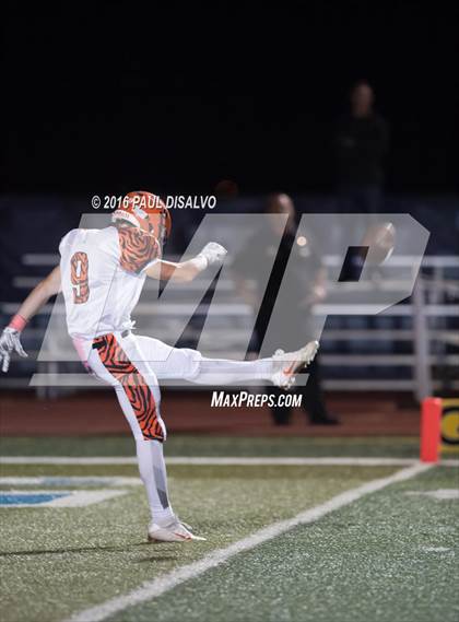 Thumbnail 3 in Lakewood @ Valor Christian photogallery.