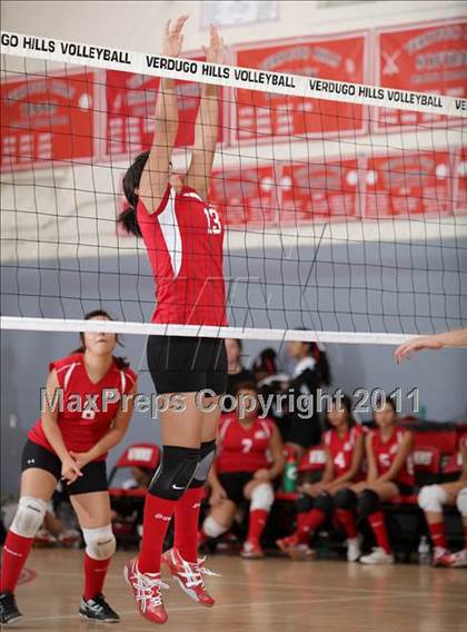 Thumbnail 2 in Arleta @ Verdugo Hills photogallery.