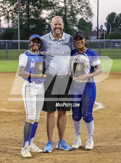 Thumbnail 3 in Frontier @ Madera-2023 CIF CS Softball Championships-Division 2 photogallery.