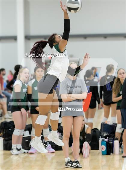 Thumbnail 3 in Flagstaff vs Riverside (Canada) (Nike TOC Southwest -  Final) photogallery.
