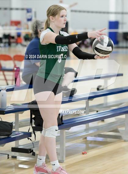 Thumbnail 1 in Flagstaff vs Riverside (Canada) (Nike TOC Southwest -  Final) photogallery.