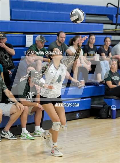 Thumbnail 2 in Flagstaff vs Riverside (Canada) (Nike TOC Southwest -  Final) photogallery.