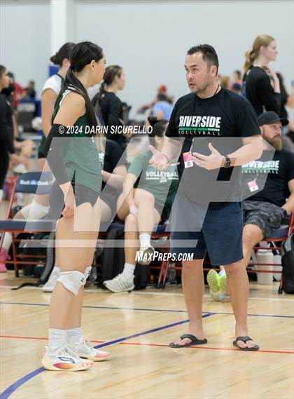 Thumbnail 1 in Flagstaff vs Riverside (Canada) (Nike TOC Southwest -  Final) photogallery.