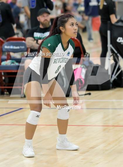 Thumbnail 2 in Flagstaff vs Riverside (Canada) (Nike TOC Southwest -  Final) photogallery.
