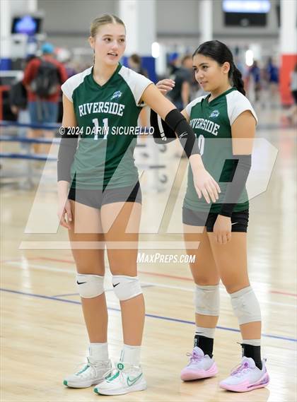 Thumbnail 3 in Flagstaff vs Riverside (Canada) (Nike TOC Southwest -  Final) photogallery.