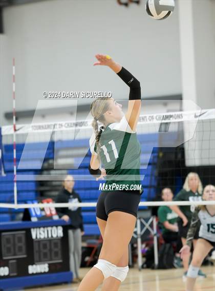 Thumbnail 3 in Flagstaff vs Riverside (Canada) (Nike TOC Southwest -  Final) photogallery.