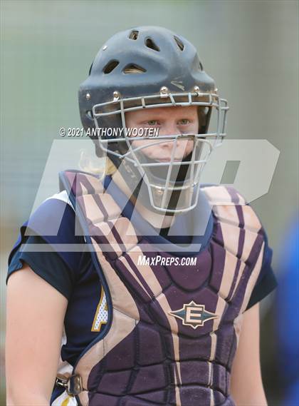 Thumbnail 3 in Southern Alamance vs. Alexander Central (NCHSAA 3A Final - Game 1) photogallery.