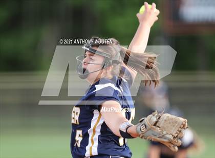Thumbnail 3 in Southern Alamance vs. Alexander Central (NCHSAA 3A Final - Game 1) photogallery.