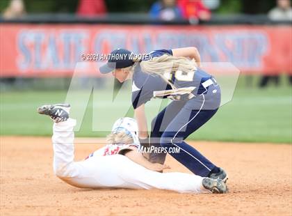Thumbnail 1 in Southern Alamance vs. Alexander Central (NCHSAA 3A Final - Game 1) photogallery.