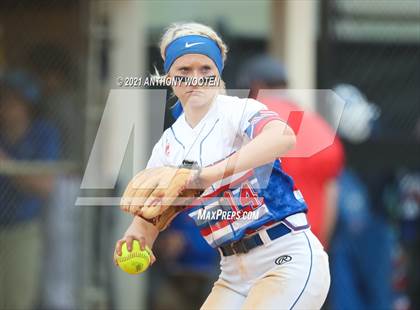 Thumbnail 3 in Southern Alamance vs. Alexander Central (NCHSAA 3A Final - Game 1) photogallery.