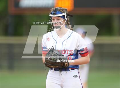 Thumbnail 3 in Southern Alamance vs. Alexander Central (NCHSAA 3A Final - Game 1) photogallery.