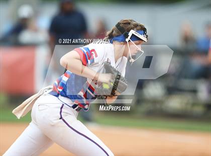 Thumbnail 2 in Southern Alamance vs. Alexander Central (NCHSAA 3A Final - Game 1) photogallery.