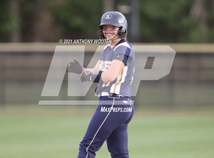 Thumbnail 2 in Southern Alamance vs. Alexander Central (NCHSAA 3A Final - Game 1) photogallery.