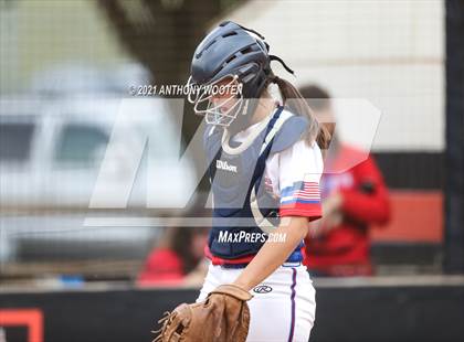 Thumbnail 2 in Southern Alamance vs. Alexander Central (NCHSAA 3A Final - Game 1) photogallery.