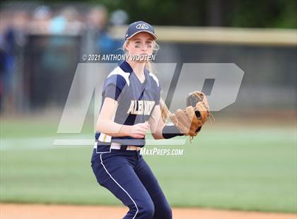 Thumbnail 3 in Southern Alamance vs. Alexander Central (NCHSAA 3A Final - Game 1) photogallery.