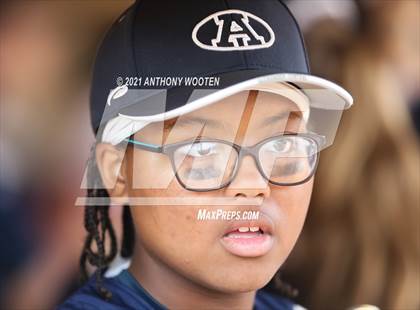 Thumbnail 3 in Southern Alamance vs. Alexander Central (NCHSAA 3A Final - Game 1) photogallery.