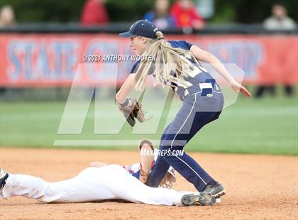 Thumbnail 2 in Southern Alamance vs. Alexander Central (NCHSAA 3A Final - Game 1) photogallery.