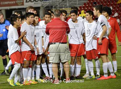Thumbnail 2 in Lee [Robert E.] vs. Steele (UIL 6A Bi-District Playoff) photogallery.