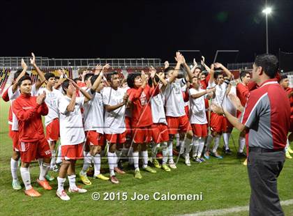 Thumbnail 1 in Lee [Robert E.] vs. Steele (UIL 6A Bi-District Playoff) photogallery.