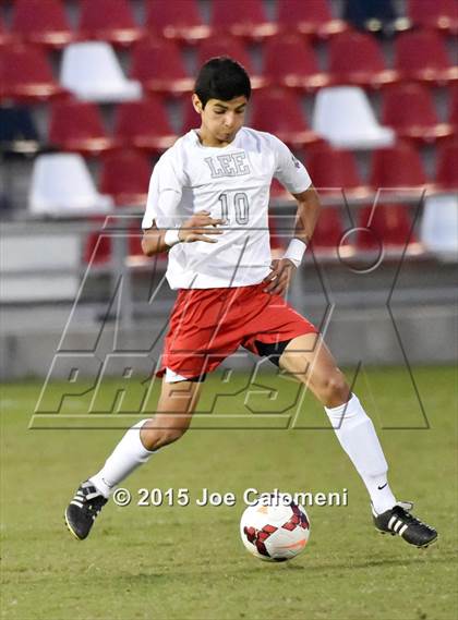 Thumbnail 2 in Lee [Robert E.] vs. Steele (UIL 6A Bi-District Playoff) photogallery.