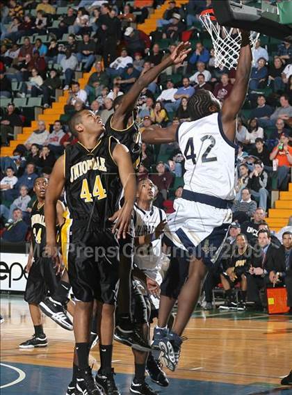 Thumbnail 1 in Uniondale vs. Newburgh Free Academy (NYSPHSAA AA Semifinal) photogallery.