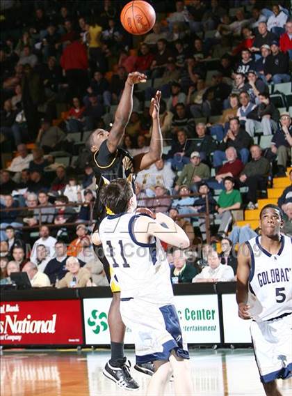 Thumbnail 1 in Uniondale vs. Newburgh Free Academy (NYSPHSAA AA Semifinal) photogallery.