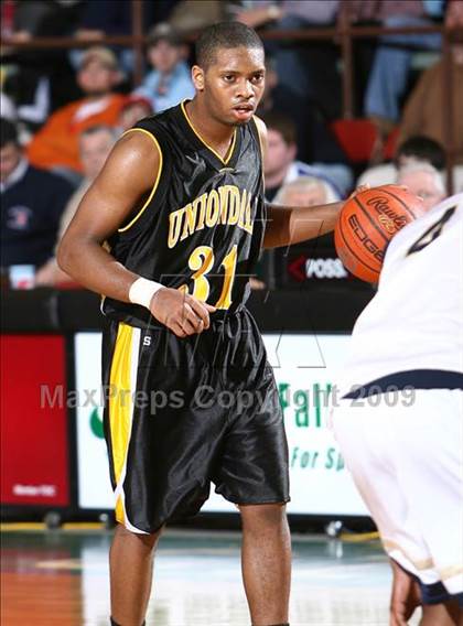 Thumbnail 1 in Uniondale vs. Newburgh Free Academy (NYSPHSAA AA Semifinal) photogallery.