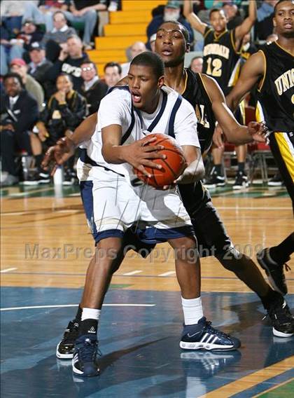 Thumbnail 3 in Uniondale vs. Newburgh Free Academy (NYSPHSAA AA Semifinal) photogallery.