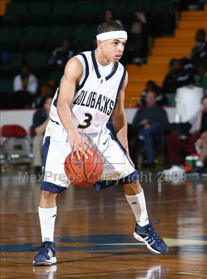 Thumbnail 3 in Uniondale vs. Newburgh Free Academy (NYSPHSAA AA Semifinal) photogallery.