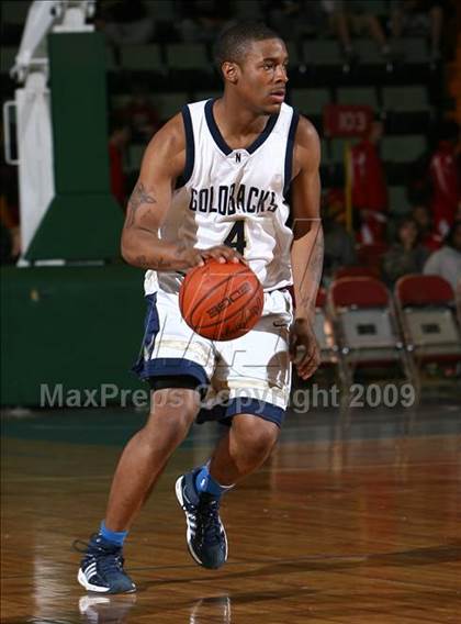 Thumbnail 2 in Uniondale vs. Newburgh Free Academy (NYSPHSAA AA Semifinal) photogallery.